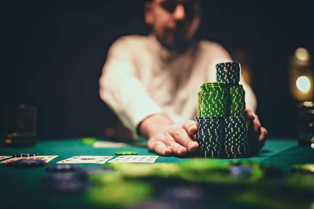 735 bet